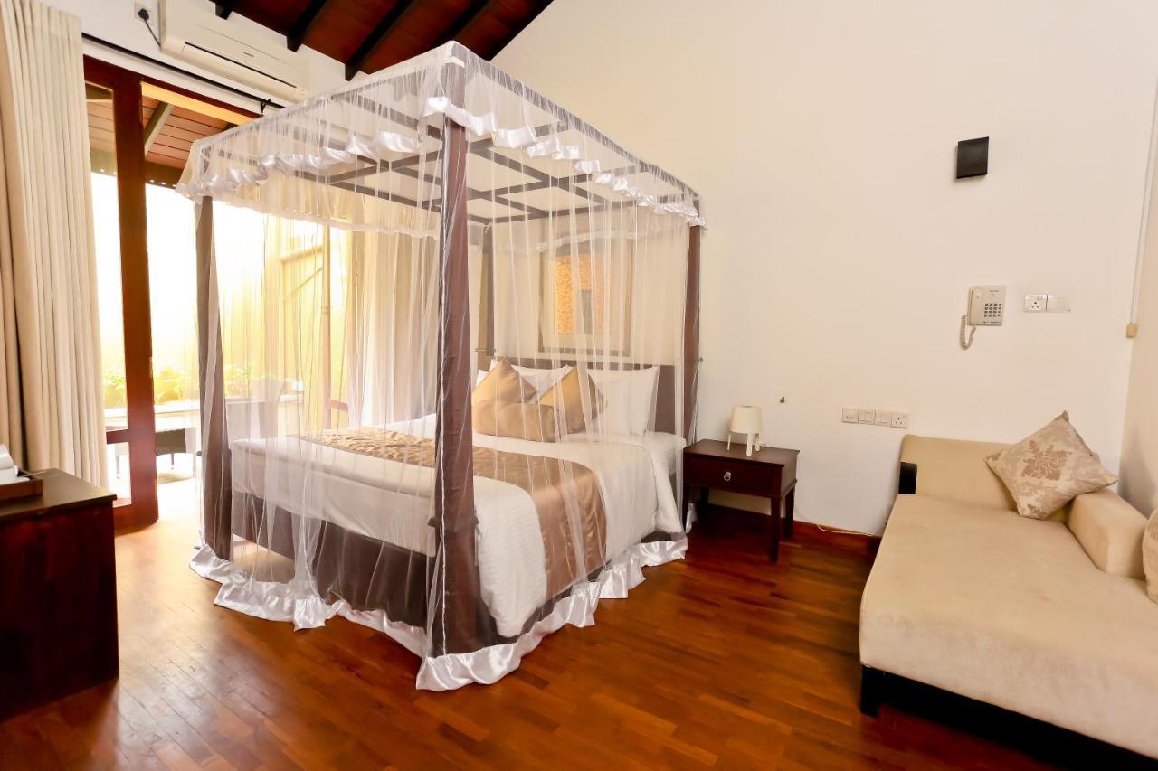 Swanee Grand Hotel 4*